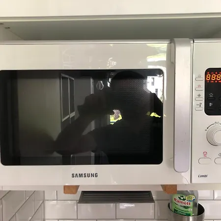 Cosy Centre Tram Apartmán *