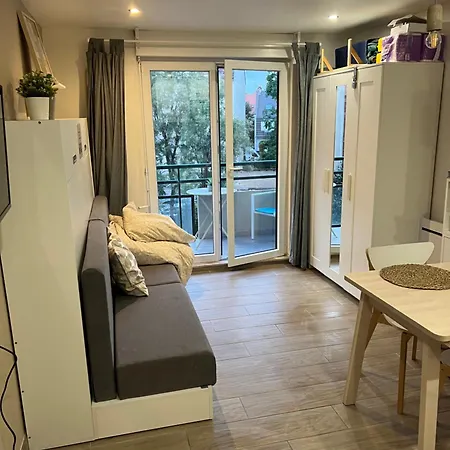 Cosy Centre Tram Apartmán